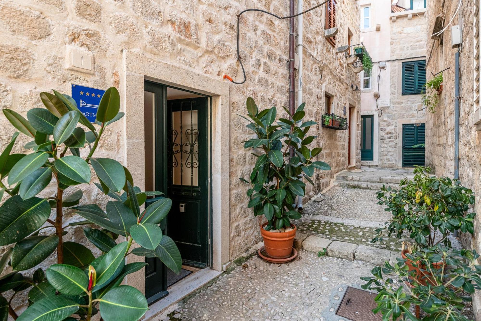 Villa Mirabilis, Stunning Superior Villa, Dubrovnik Old Town Екстер'єр фото